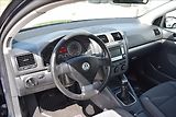 Volkswagen Golf 1,9 TDI 77KW 4X4 PO ROZVODECH - náhled 16