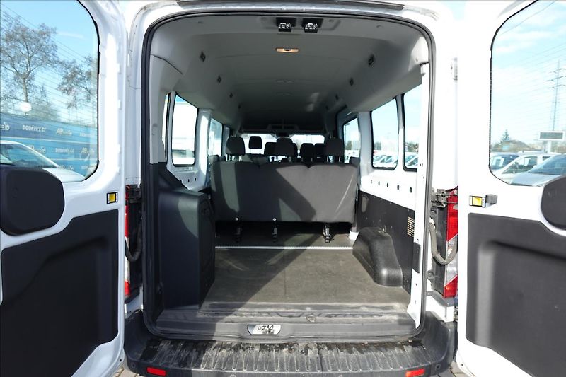 Ford Transit 2,0 TDCi  L3H2 9MÍST KLIMA SER - fotka 12 z 39