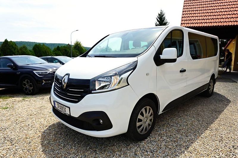 Renault Trafic (2018) PASSANGER 1,6 DCI 92 kW - fotka 8 z 31