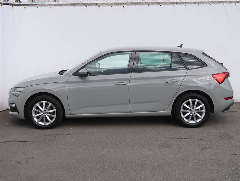 Škoda Scala (2021) Ambition 1.0 TSI, Serv.kniha - fotka 3 z 18