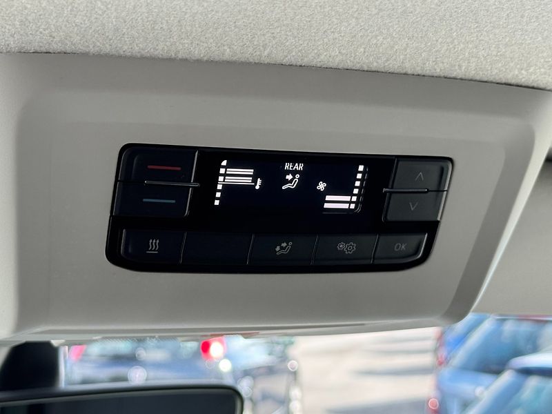 Volkswagen Transporter (2022) LR 2.0 TDI 103kW 4Motion - fotka 20 z 34