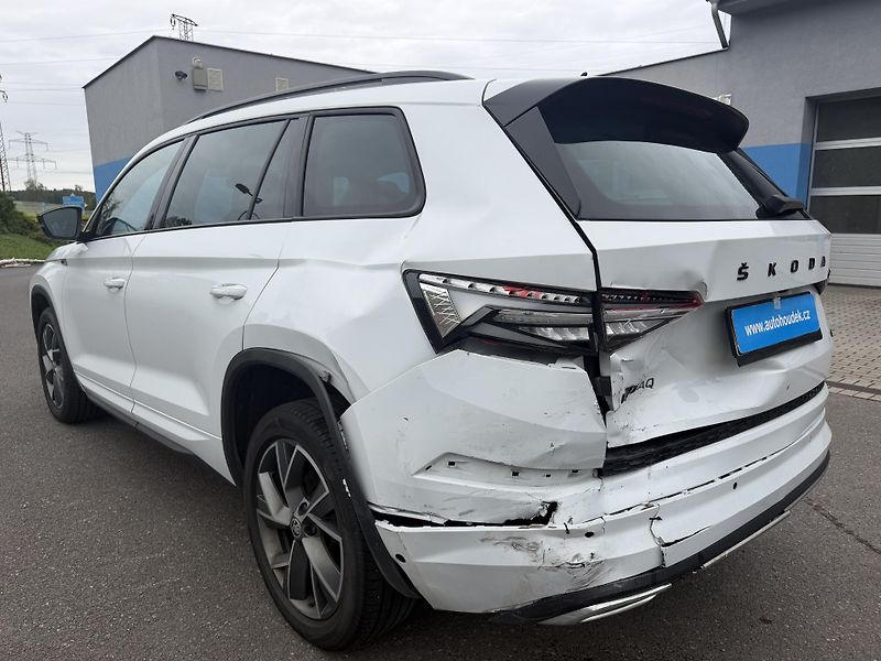 Škoda Kodiaq SPORTLINE 2,0D147kW 4x4 7sed - fotka 8 z 24