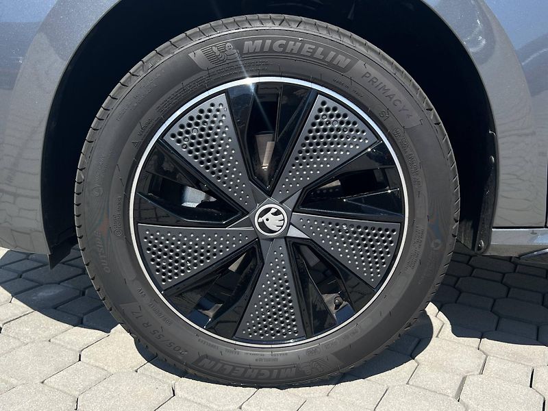 Škoda Kamiq (2026) Monte Carlo 7DSG 1,0TSI - fotka 20 z 23