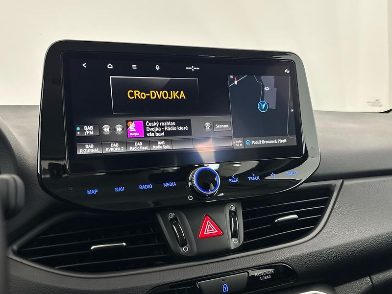 Hyundai i30 Smart DCT - fotka 12 z 26