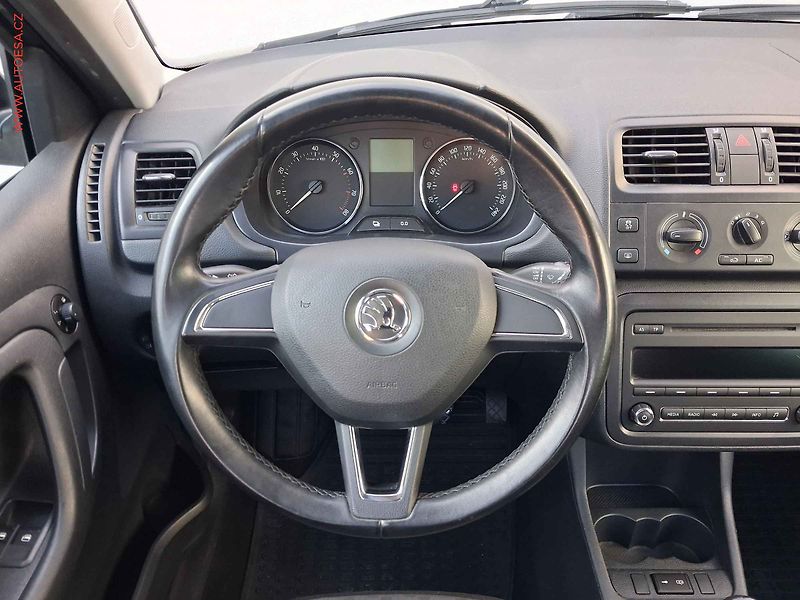 Škoda Fabia (2014) 1.2 TSi, Ambition, TZ, +kola - fotka 11 z 15