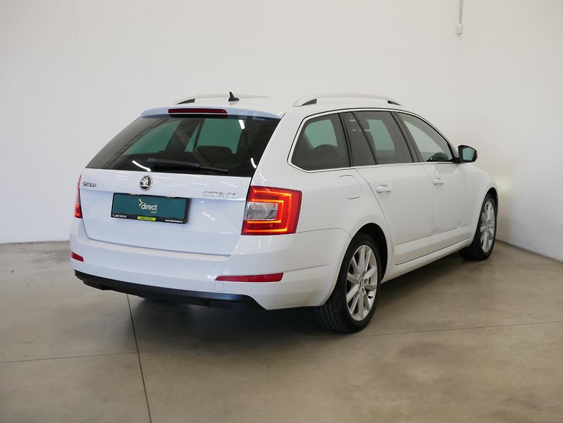 Škoda Octavia - fotka 2 z 27