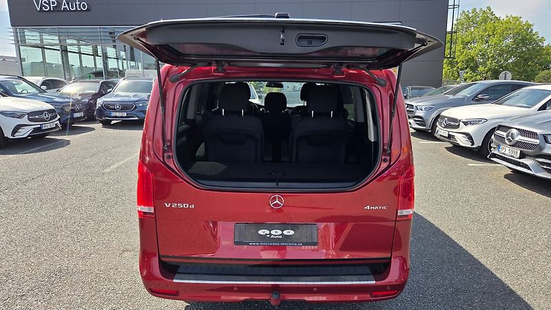 Mercedes-Benz Třídy V 250d/L 4MATIC - fotka 21 z 23