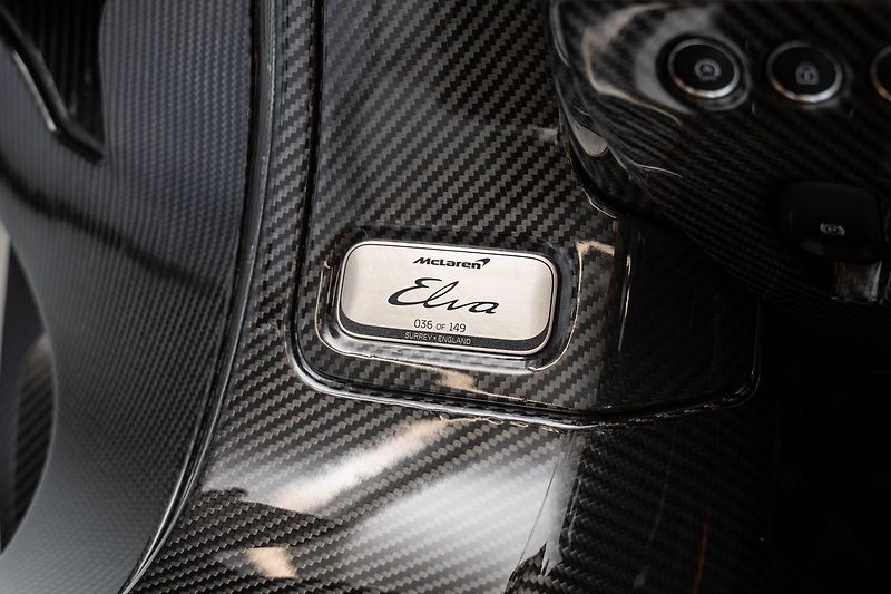 McLaren Ostatní One of 149/Lift/Karbon - fotka 21 z 31