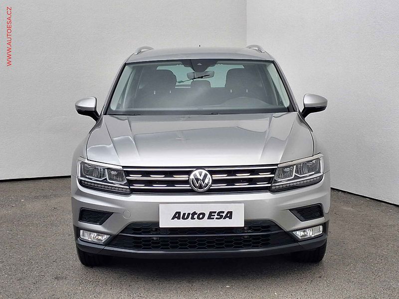 Volkswagen Tiguan (2016) 1.4 TSI, 1.maj,ČR, LED, masáž - fotka 2 z 17