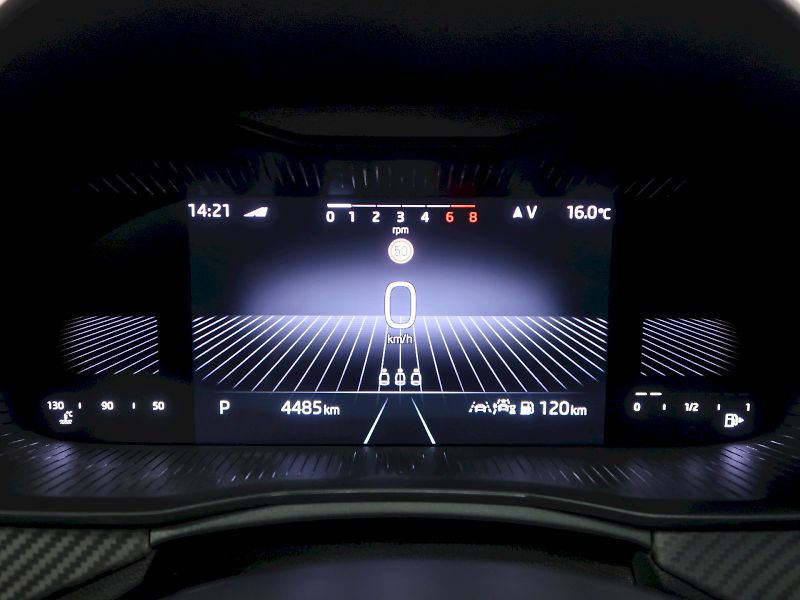 Škoda Scala (2025) MONTE CARLO 1.0TSI 85KW DSG PA - fotka 19 z 38