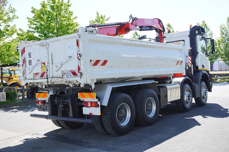 Mercedes-Benz (2020) Arocs 3236 8×4 / Crane Fassi - fotka 4 z 24