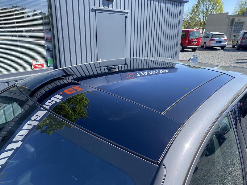 Peugeot 408 GT - Hybrid 145 e-DCS6 - fotka 10 z 42