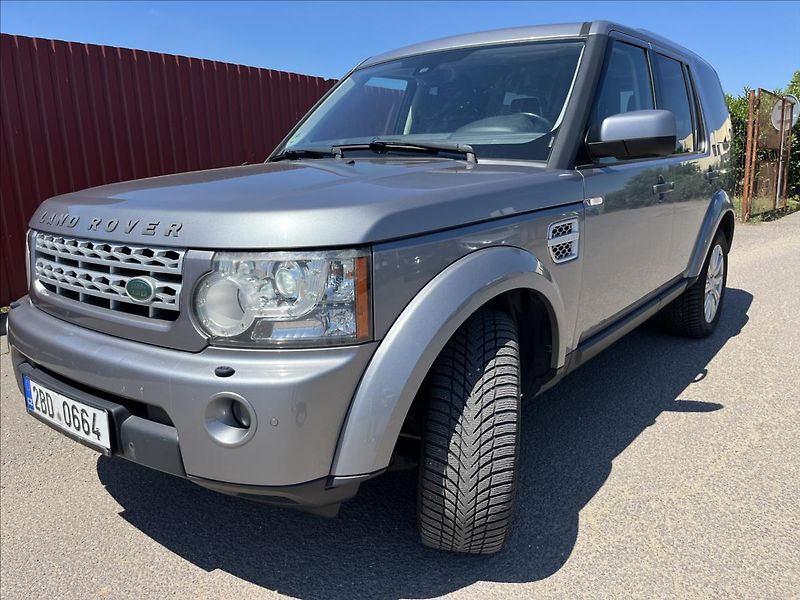 Land Rover Discovery 3,0 SDV6 7.MÍST 4x4 ROZVODY - fotka 41 z 44