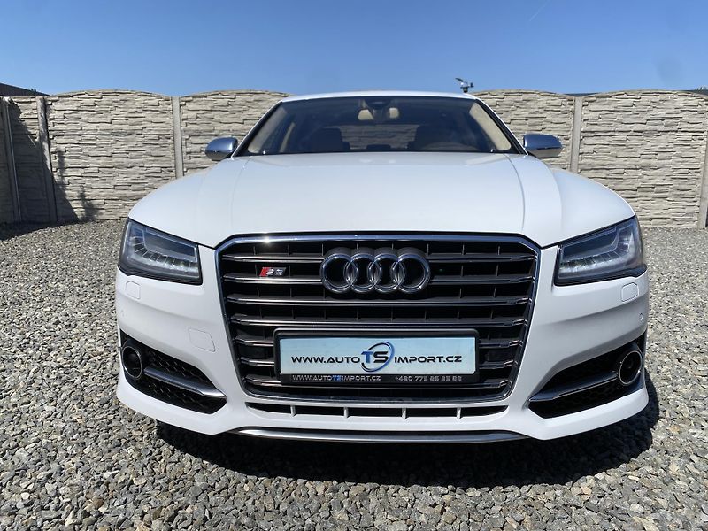 Audi A8 S8 4.0i V8 520PS CZ DPH EXTRA! - fotka 7 z 176