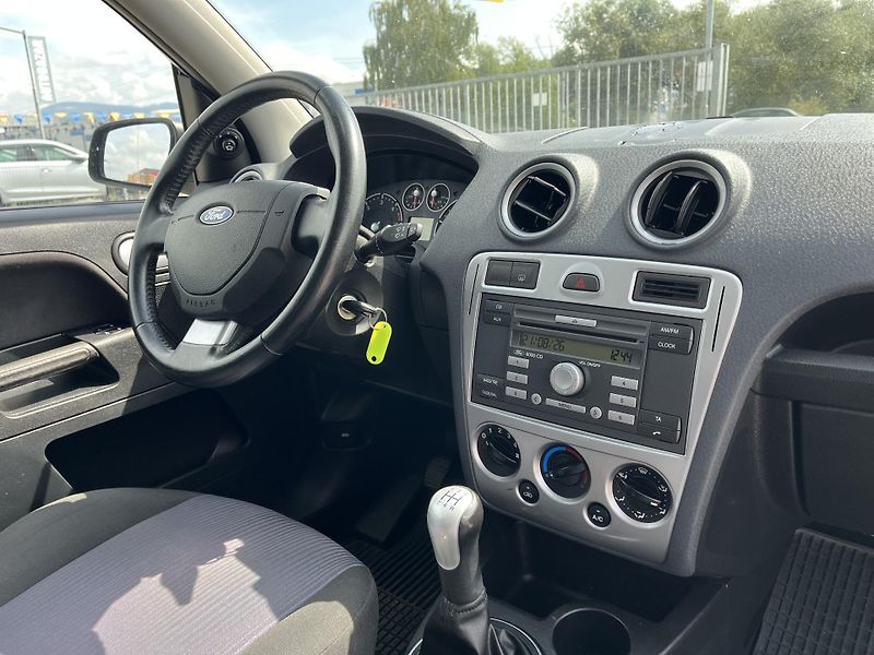 Ford Fusion (2007) 1.4 TDCi - fotka 9 z 14