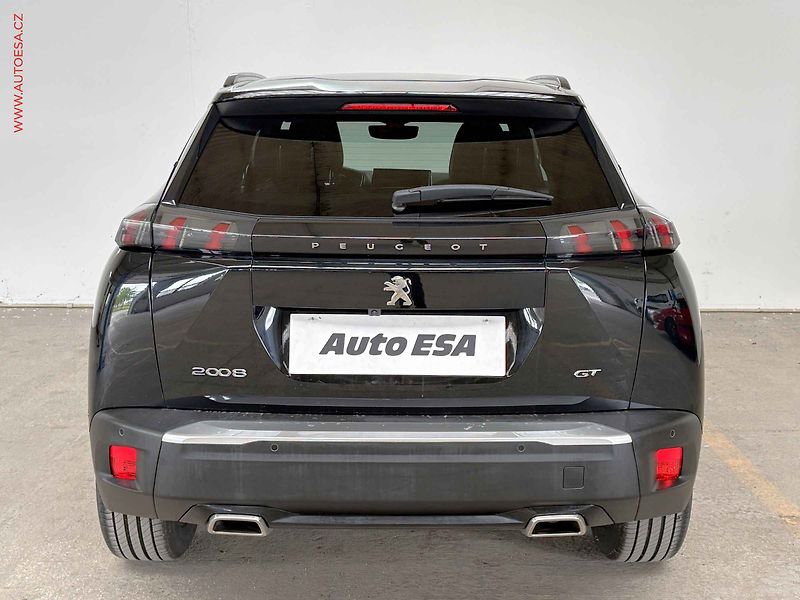 Peugeot 2008 (2021) 1.2PT, ČR, servis.kniha - fotka 5 z 18