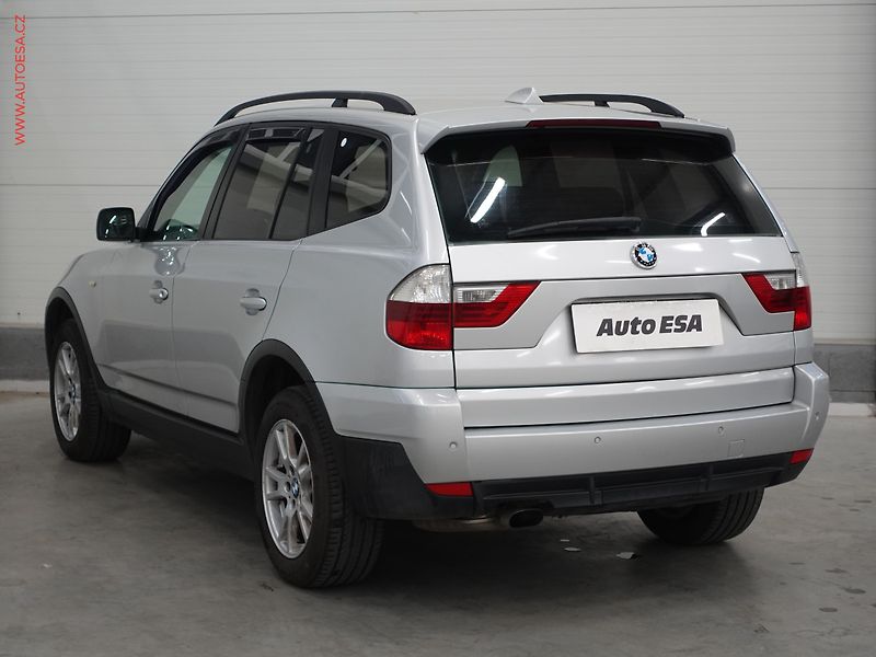 BMW X3 (2008) 2.0d xDrive20d, AT, xenon - fotka 6 z 22