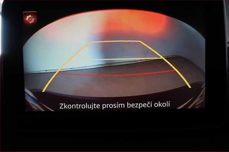 Mazda CX-3 (2017) 1.5 Skyactiv-D, Kůže, Navi - fotka 19 z 19