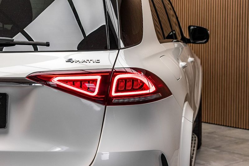 Mercedes-Benz GLE 400d 4M*AMG*AIR*TAŽNÉ*DPH*ČR - fotka 45 z 51