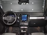 Volvo XC40 2,0 B3 Plus Dark Bezklíč - náhled 14