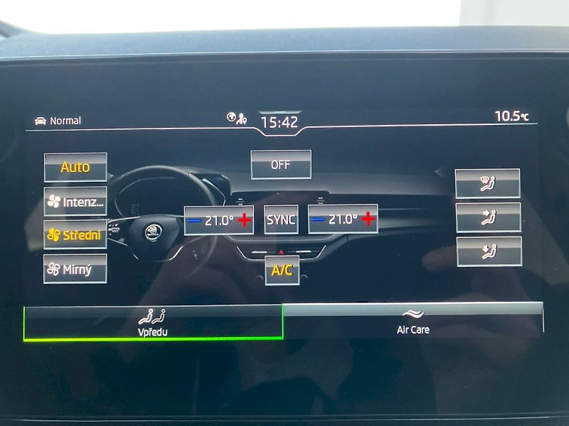 Škoda Fabia (2024) TOP SELEC TS 70/1.0 M5F - fotka 27 z 28