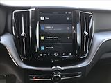 Volvo XC60 2,0 AWD MOMENTUM PRO  B4 - náhled 23