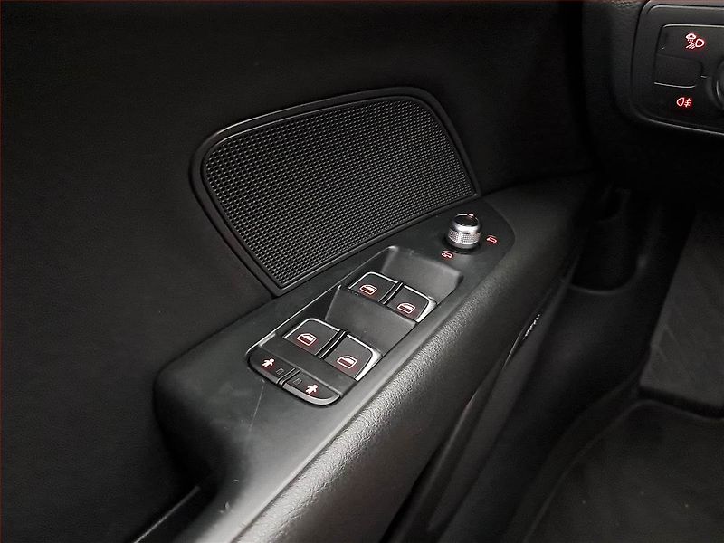 Audi A7 (2012) 3.0 TDI, Automat - fotka 22 z 24