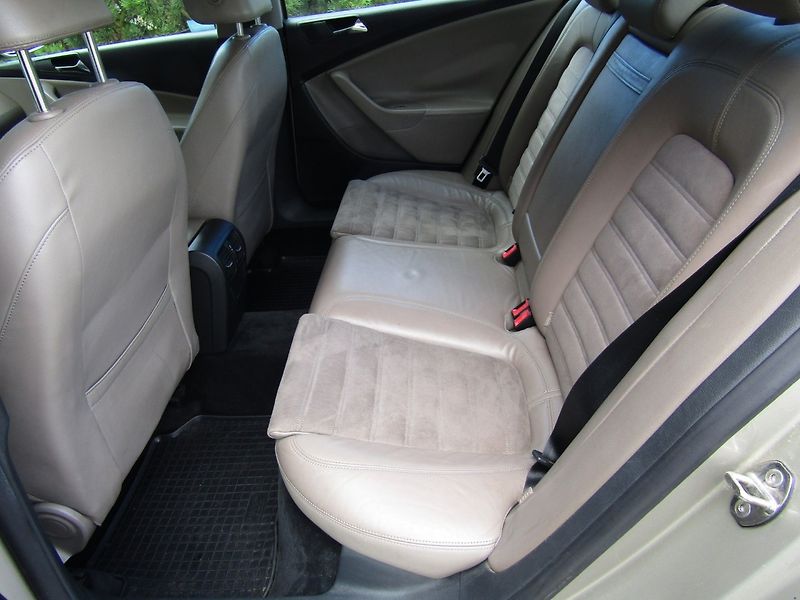 Volkswagen Passat (2008) 2.0 TDI 103kW - fotka 22 z 36