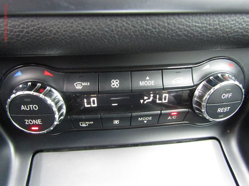 Mercedes-Benz GLA (2016) 2.2CDi 200d 4Mat, ČR, AT - fotka 17 z 19
