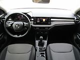 Škoda Fabia IV Selection 1.0 MPI /59 kW - náhled 16