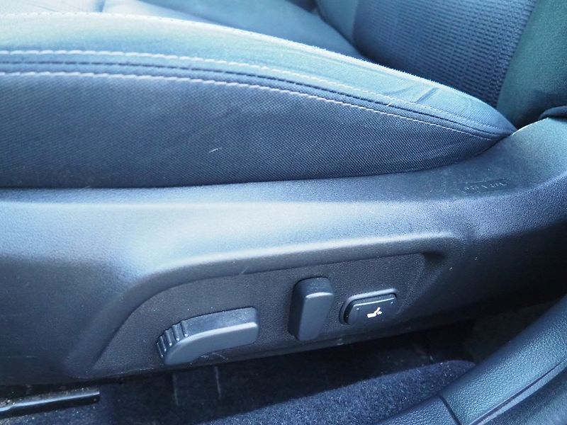 Subaru Outback (2016) 2.5i LinearTronic AWD - fotka 21 z 40