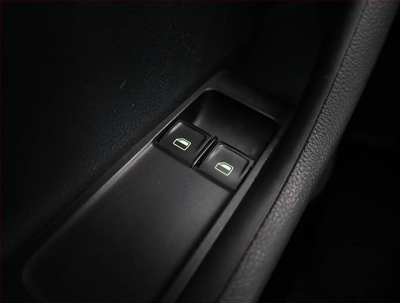 Škoda Fabia (2015) Ambition 1.4 TDI, nová STK - fotka 14 z 16