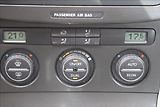Volkswagen Passat 1,6 i 75KW PO SERVISE - náhled 32