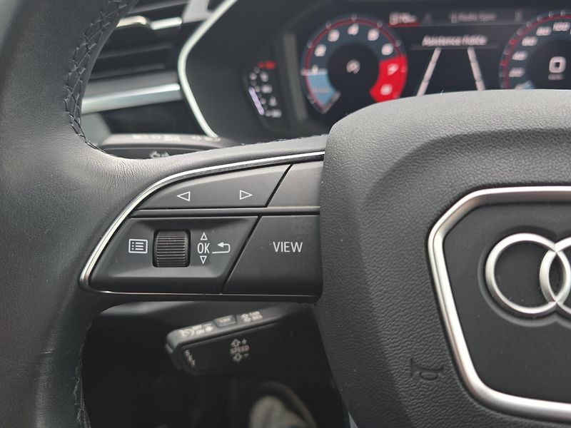 Audi Q3 (2021) S-Line 1.5 TFSi 110kw, ČR - fotka 11 z 26