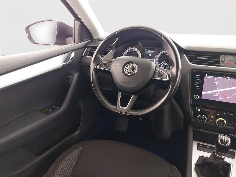 Škoda Octavia (2018) Style 1.6 TDI, Tempomat - fotka 7 z 22