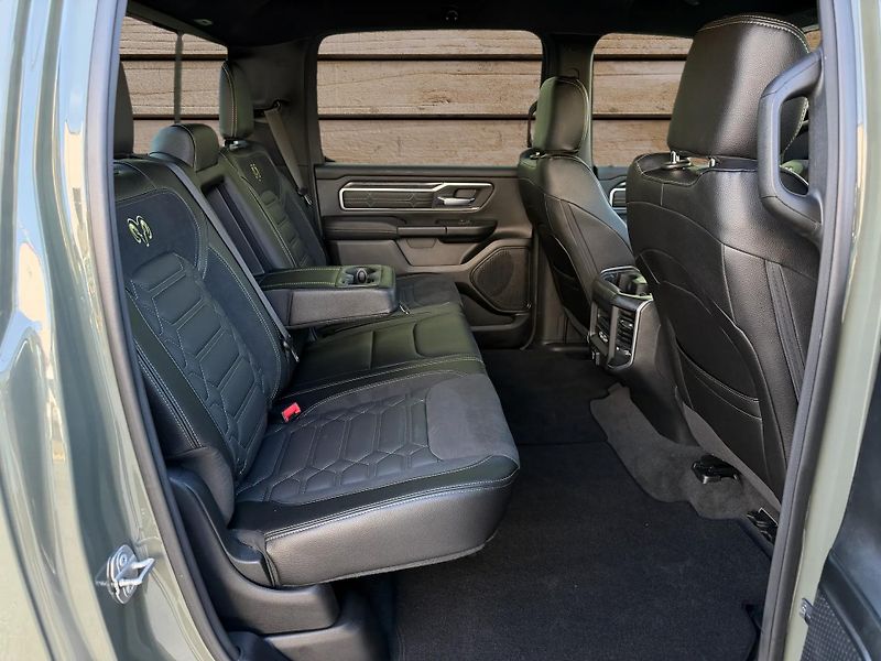 Dodge RAM (2020) + FINESHMACKER + CANYON LAKE + - fotka 11 z 24