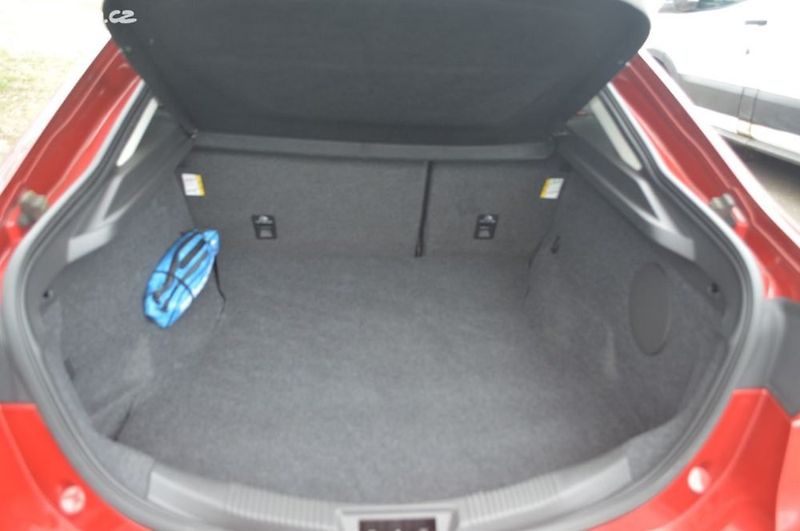 Ford Mondeo 2,0 TDCI 4x4 AT8 - fotka 17 z 24