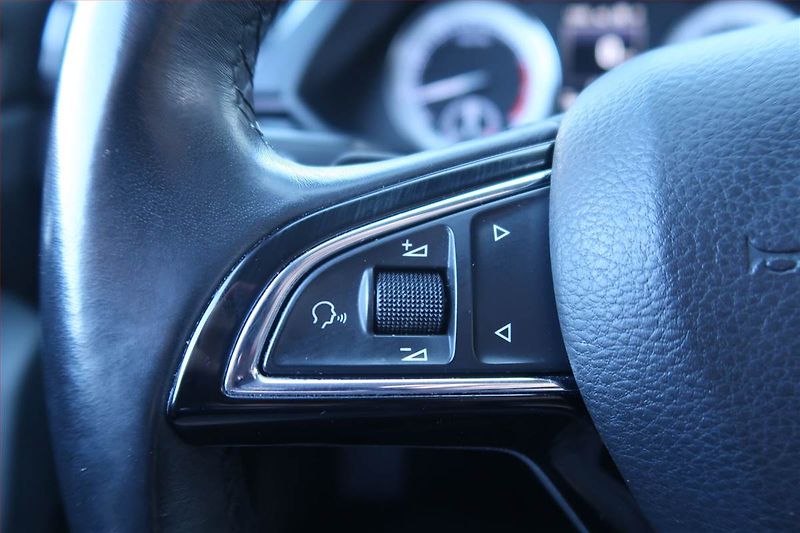 Škoda Superb (2016) Laurin&Klement 2.0 TSI - fotka 17 z 30