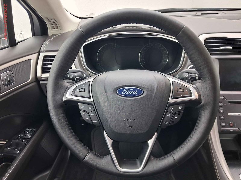 Ford Mondeo (2016) 2.0TDCi, ČR, AT - fotka 11 z 19