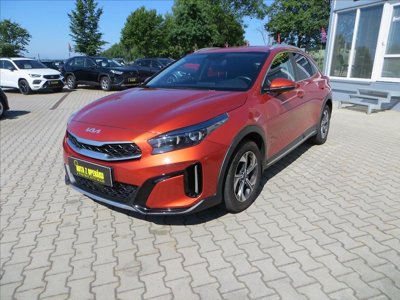 Kia XCeed 1,5 T-GDI 118kW Exclusive ČR - fotka 3 z 26