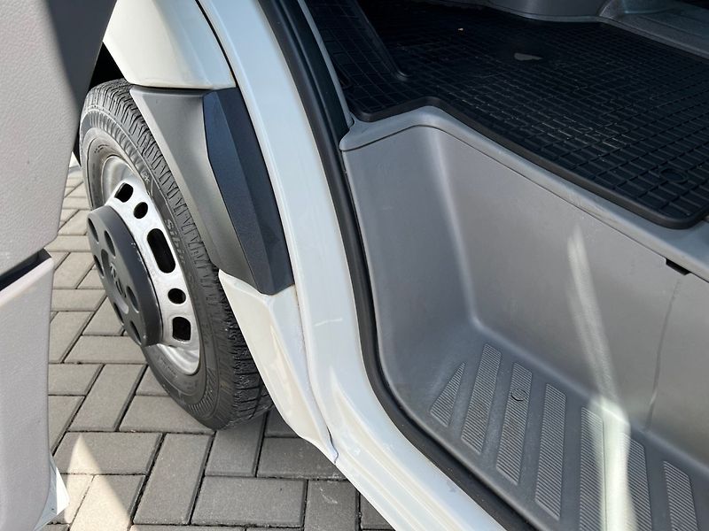 Volkswagen Crafter (2007) 2.5TDi Odtahový speciál - fotka 14 z 15