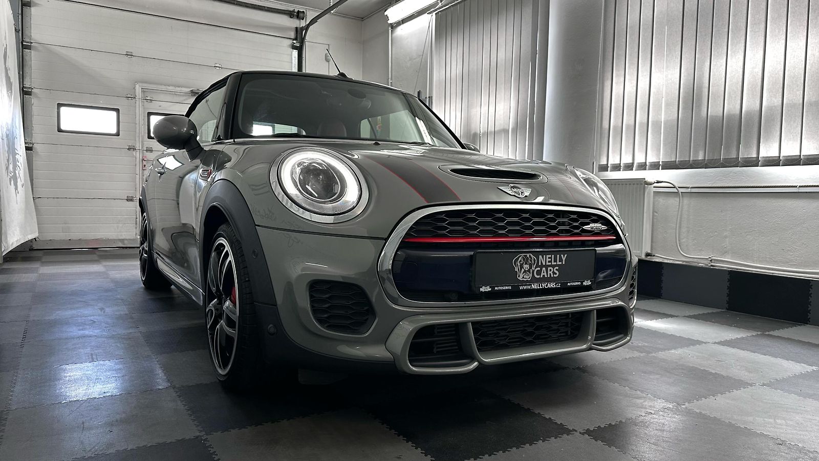 Mini Ostatní KABRIOLET / JOHN COOPER WORKS