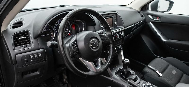 Mazda CX-5 2.0 benzin 121 kw - fotka 24 z 39