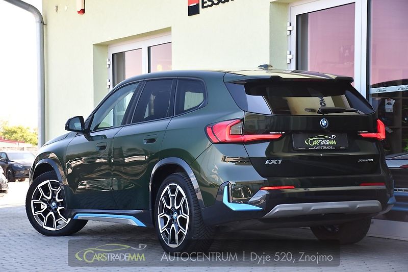 BMW iX1 xDrive30 X-LINE H/K HUD TAŽNÉ - fotka 4 z 54