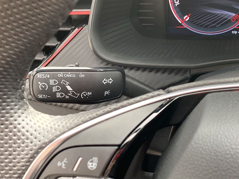 Škoda Scala (2025) 1.0 TSI Monte Carlo - fotka 21 z 33