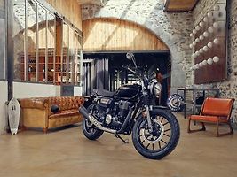 Honda GB350S se líbí i zkušeným jezdcům, z pohledu začátečníka jde však o jeden z ideálních strojů