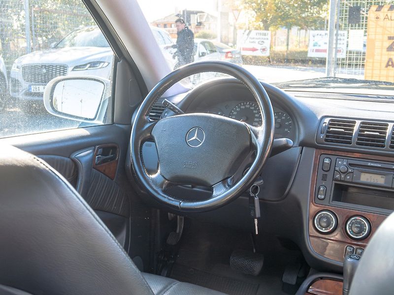 Mercedes-Benz Třídy M (2003) 270CDI 120KW – BEZ KOROZE - fotka 12 z 40