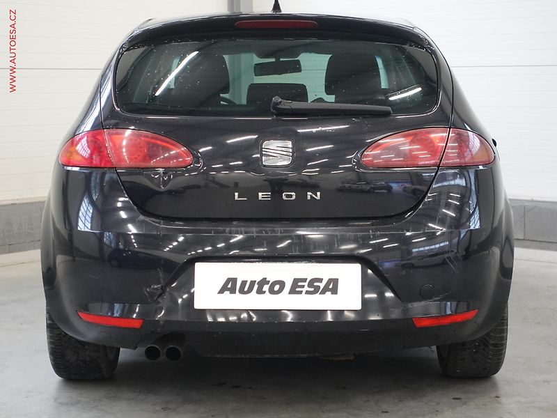 Seat Leon (2007) 2.0 TDi, Stylance - fotka 5 z 20