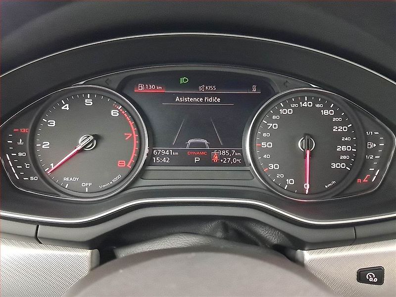 Audi A5 (2020) 45 TFSI - fotka 11 z 17