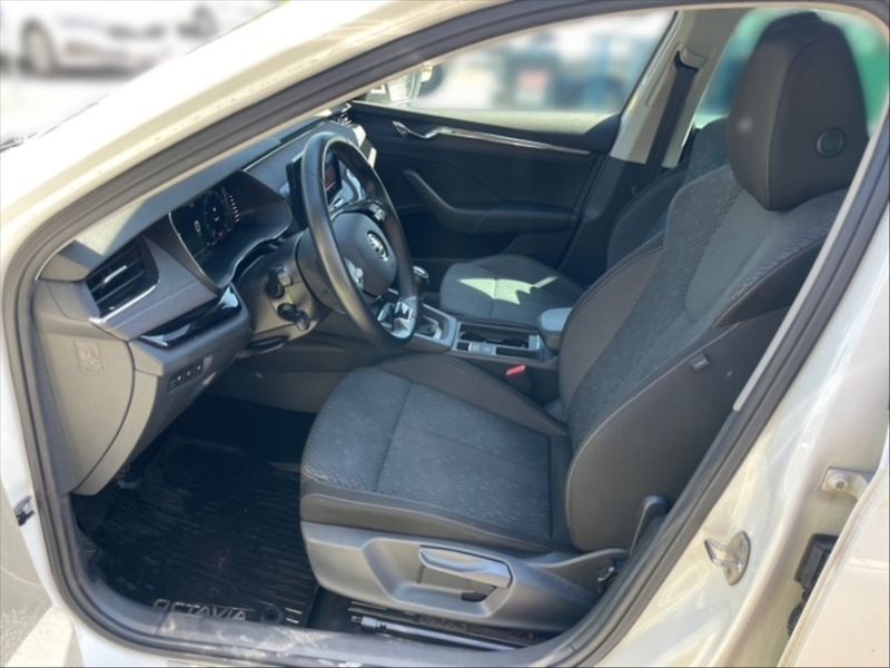 Škoda Octavia 2,0 TDI 85 Style - fotka 7 z 11